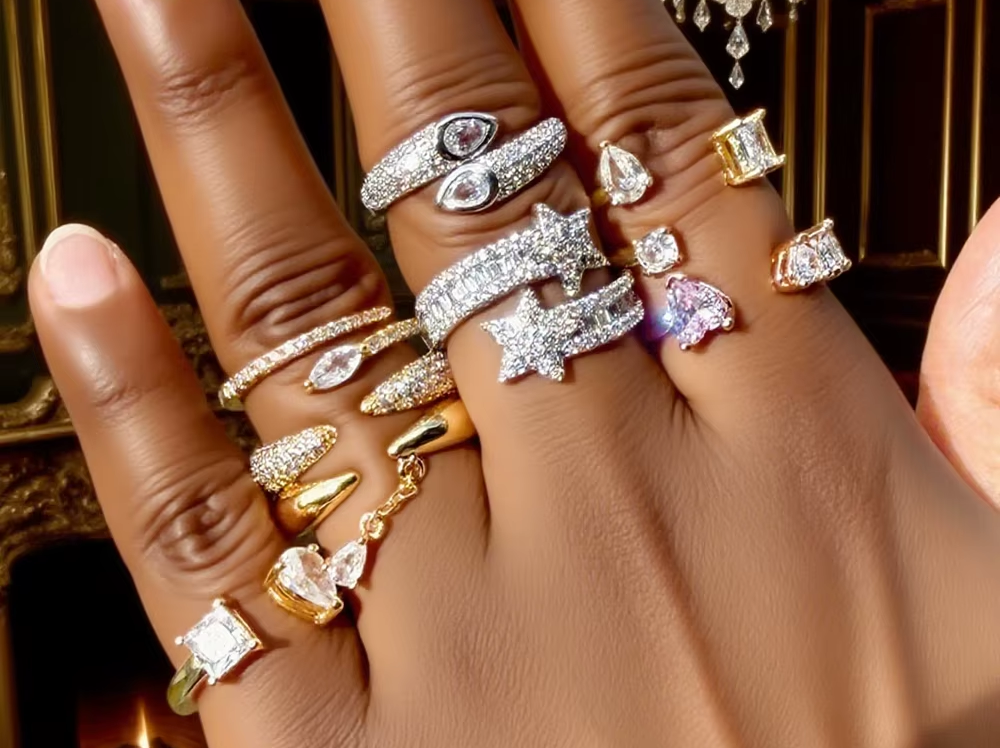 Shiny Pave Heart Ring