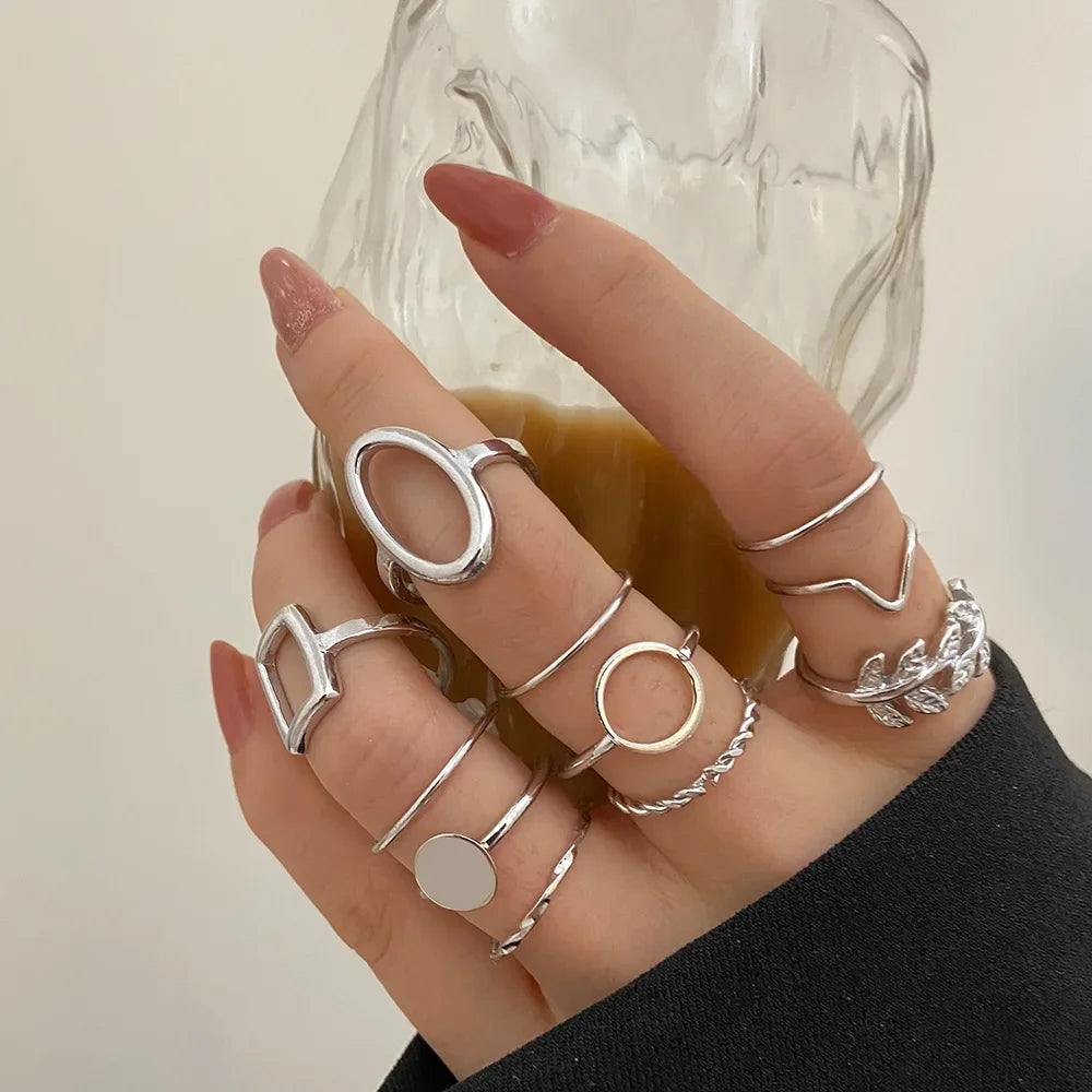 Geometric Leaf Rings