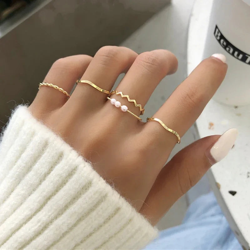 Geometric Leaf Rings