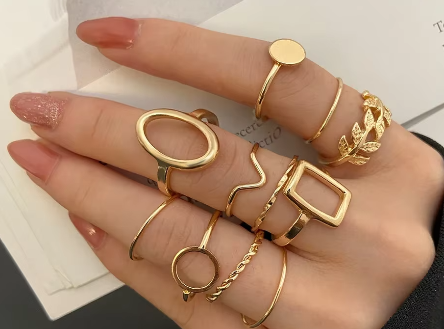 Geometric Leaf Rings